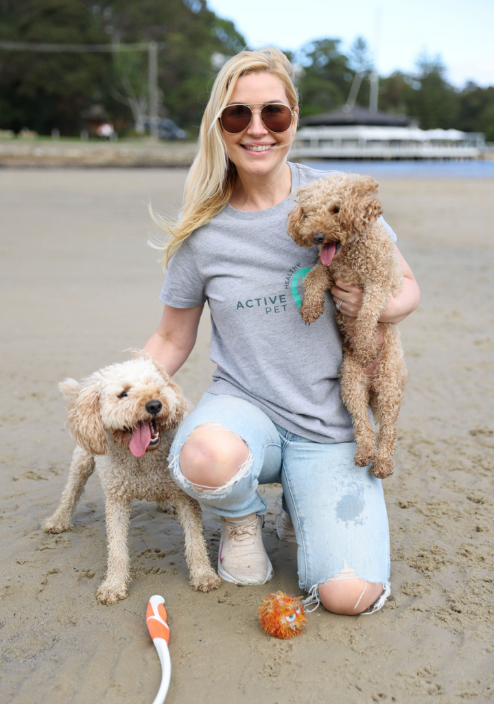 Why more people are questioning kibble and looking at raw and freeze dried dog food