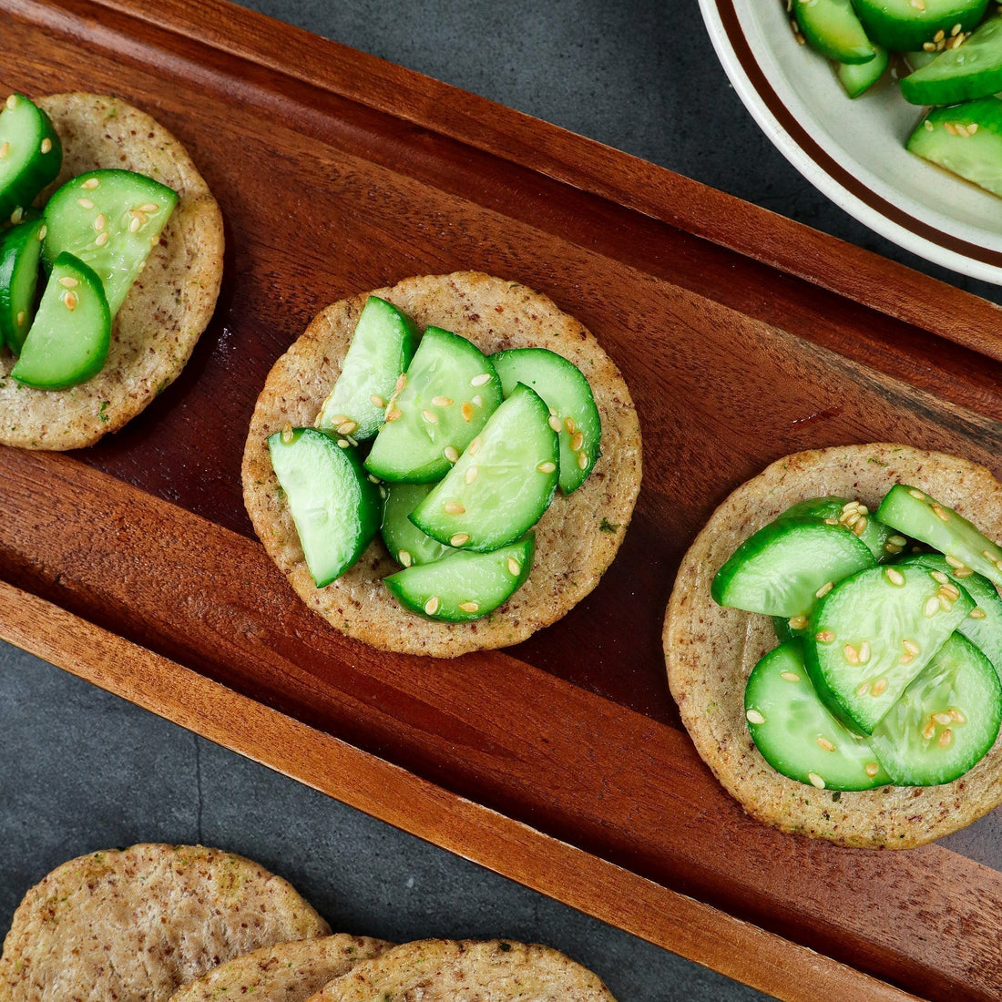 These healthy foods are basically calorie free!