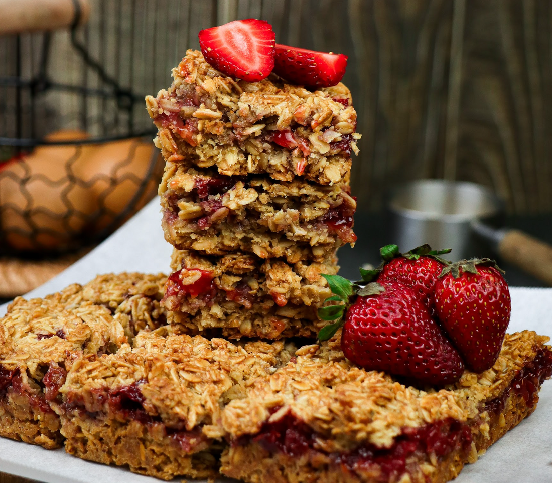 Anti Inflammatory Strawberry Oat Bar