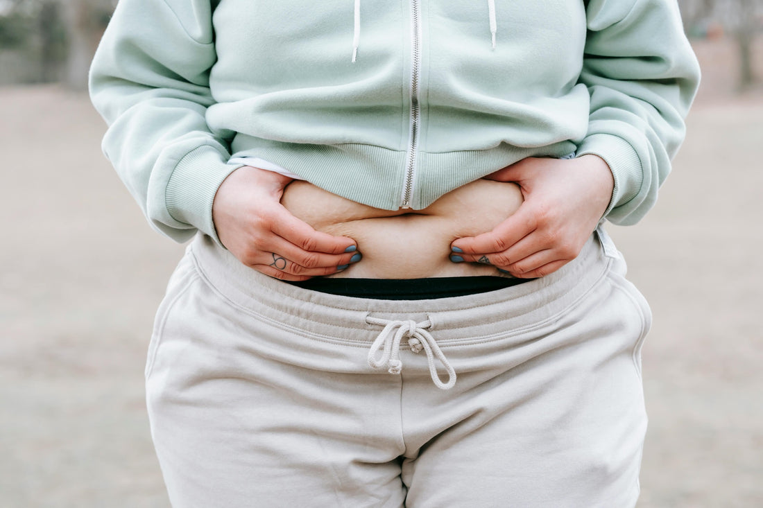 Nutritionist shares what causes bloating and 8 foods to help relieve it