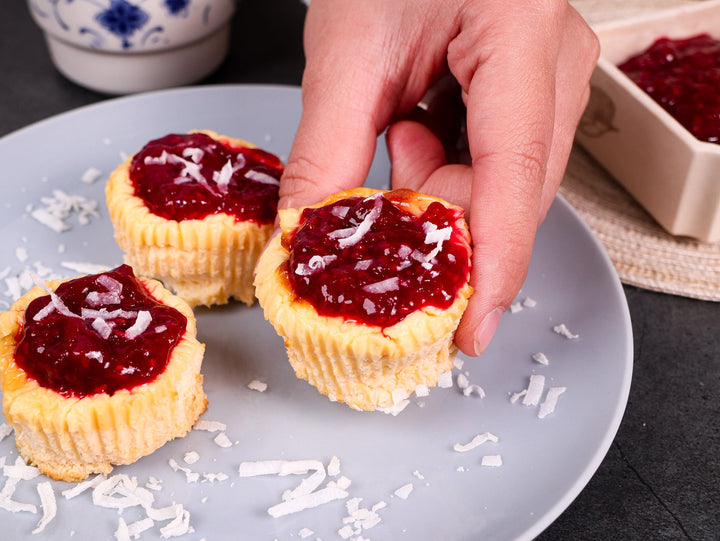 Baked Strawberry Cheesecake Cups