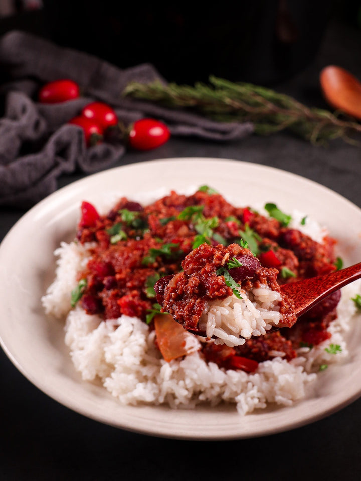 High protein and low carb slow cooker chilli con carne