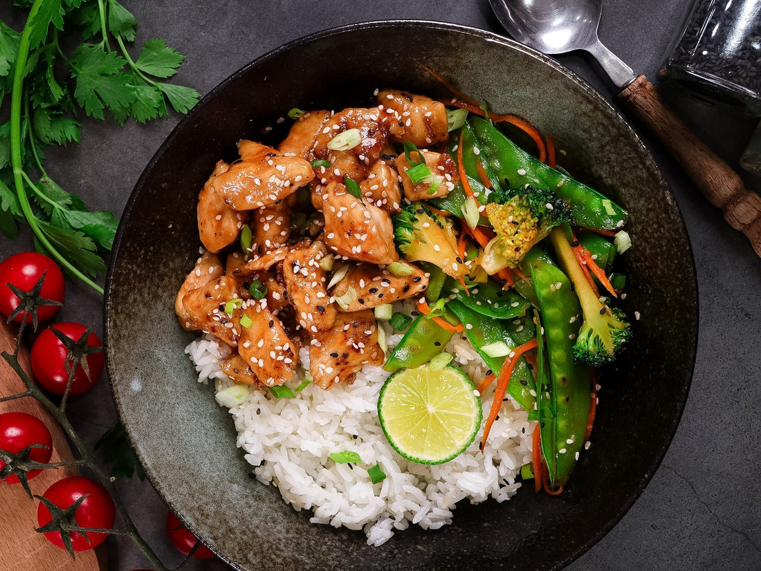 Honey sesame chicken bowls: the healthy high-protein dinner your whole family will love