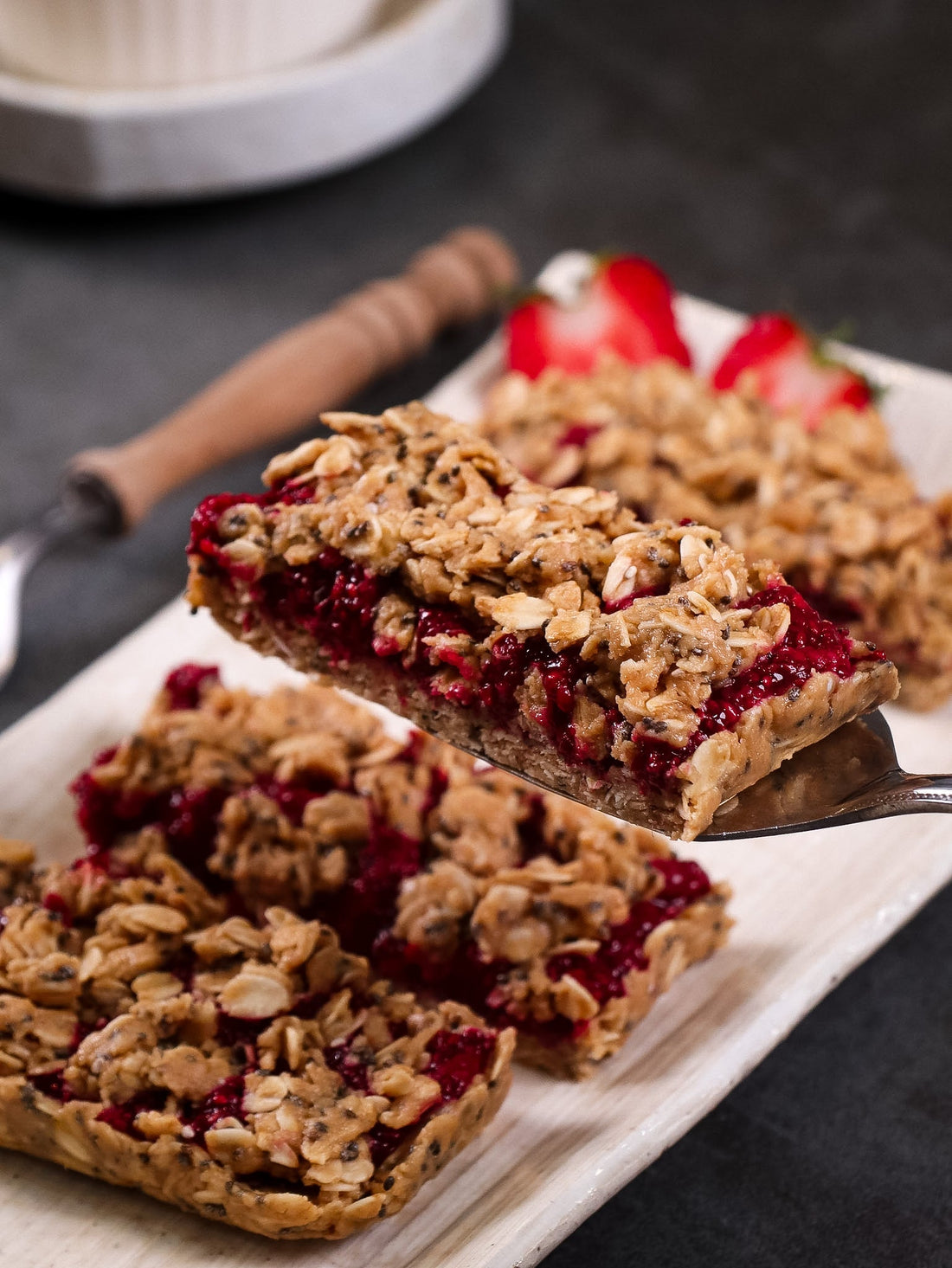 No Bake Raspberry Peanut Butter Oat Bars