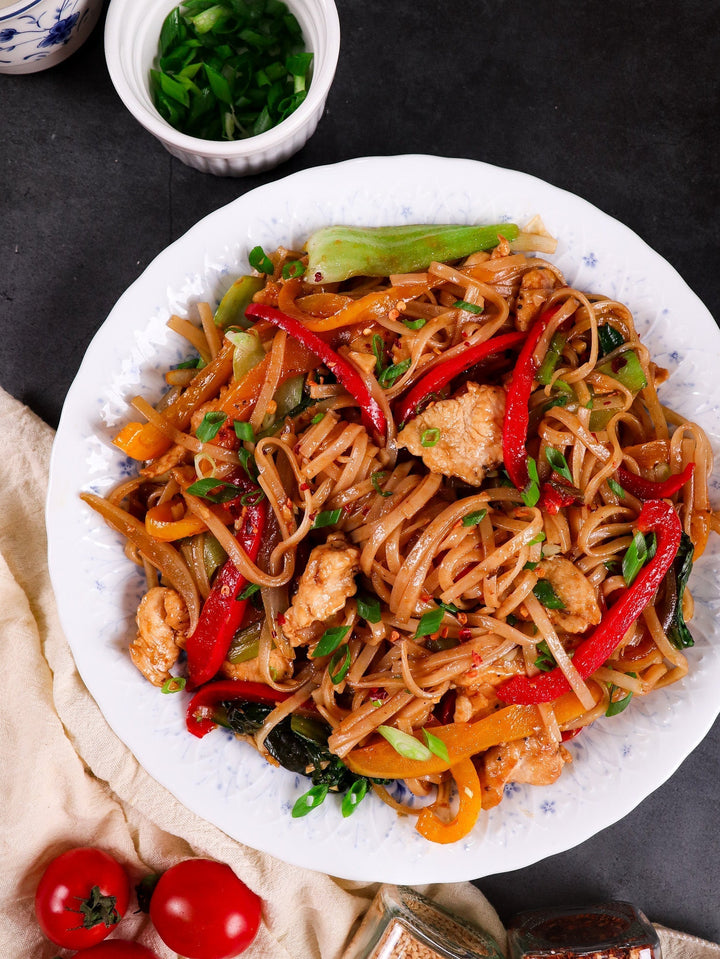 The flat belly dinner : Sticky hoisin chicken that helps reduce belly fat and improve gut health