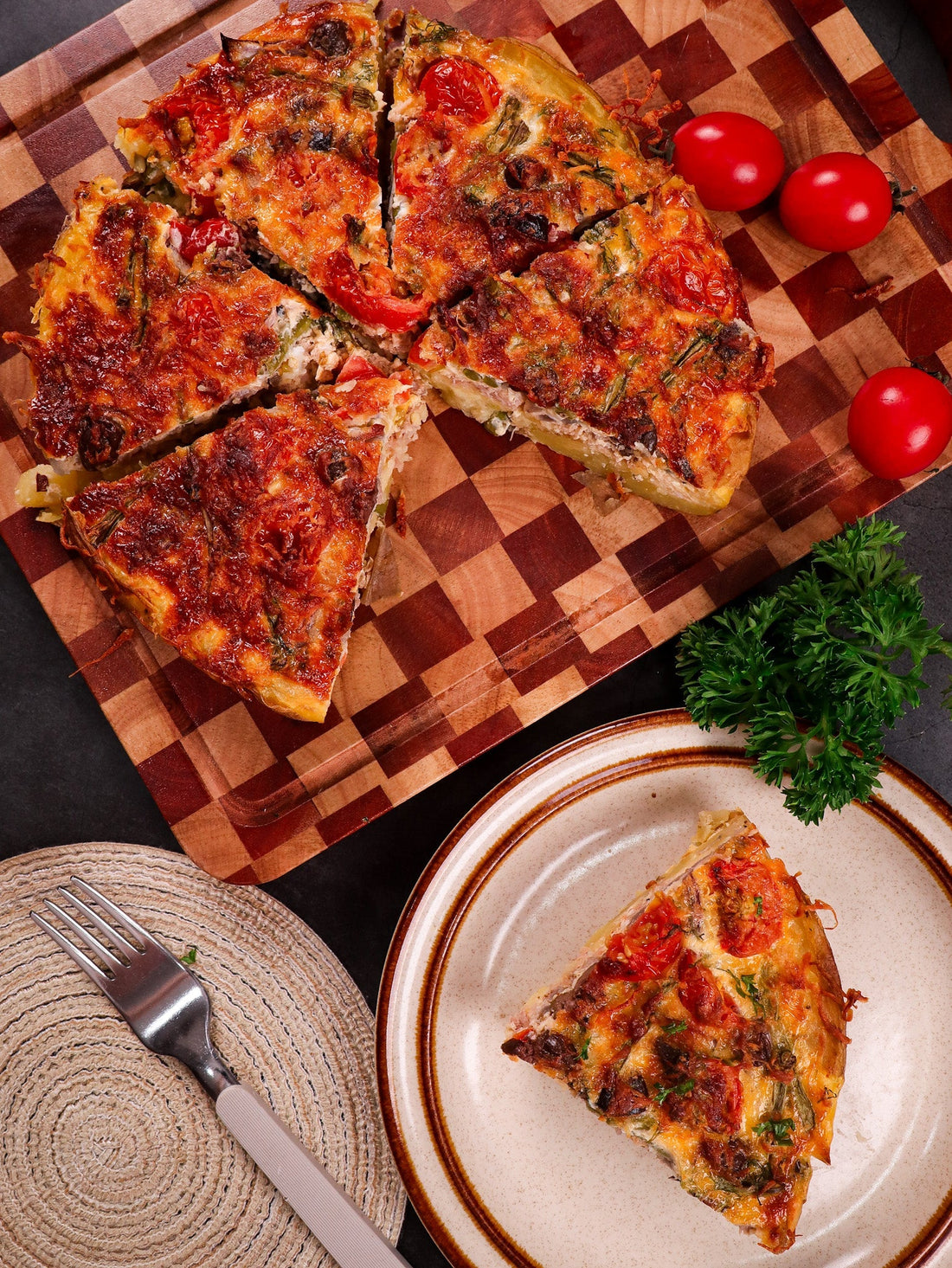 Viral high-protein dinner that also supports gut health - tuna nicoise smashed potato pie